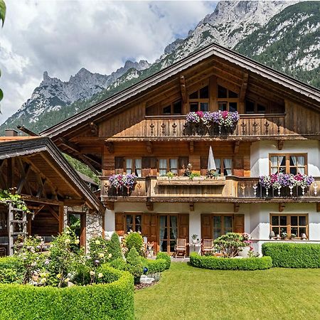 Ferienhaus Alpenblick Mittenwald Exterior photo